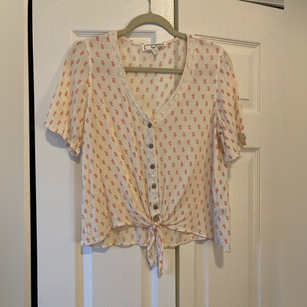 Hippie Rose Button Front with Tie Top, Size L